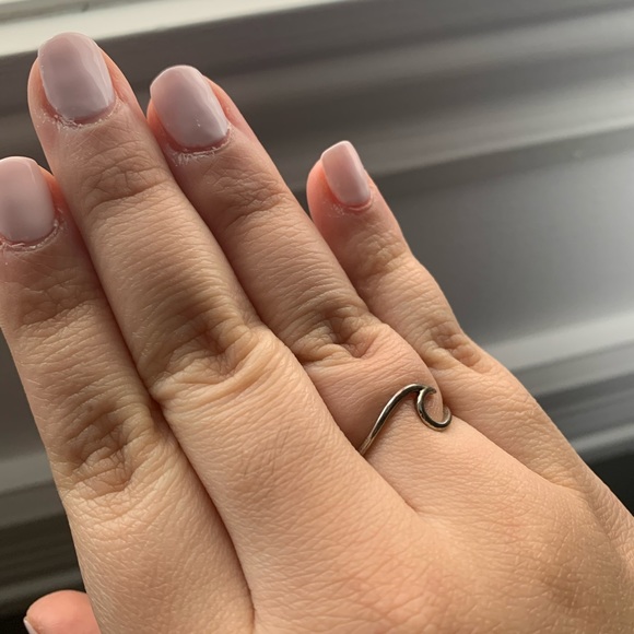 Sterling Silver Wave Ring - Picture 6 of 8